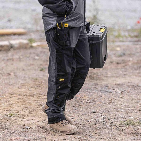 Штани MEMPHIS DeWALT DWC147-004-3831 Розмір 38 Матеріал 73% віскоза 22% поліамід 5% еластан Колір - сірий 240 ден DWC147-004-3831 фото