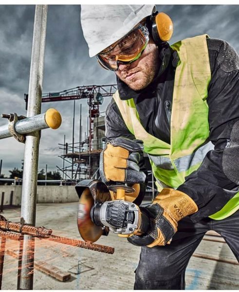 Набір з двох інструментів безщіткових DeWALT DCK2080P2T акумулятор 5 Аг вага 4.2 кг Li-Ion 18 В DCK2080P2T фото