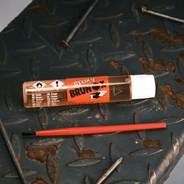 Перетворювач іржі та ґрунтовка з епоксидною смолою Brunox Epoxy 25ml прозоре покриття 25 мл термін служби 3 роки BR003EP фото